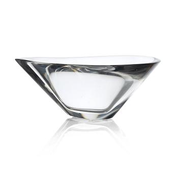 22. Tapio Wirkkala, skål, "Kuutonen", gjutet och slipat glas, modell 3340/3840, Iittala, Finland 1952-61.