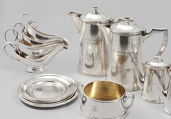 SERVISDELAR, 14 st, så kallat restaurangsilver, bl a Gense, 1900-tal.