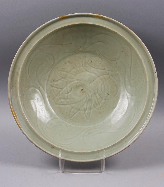 SKÅLFAT, keramik, Troligen Yuan/Ming.