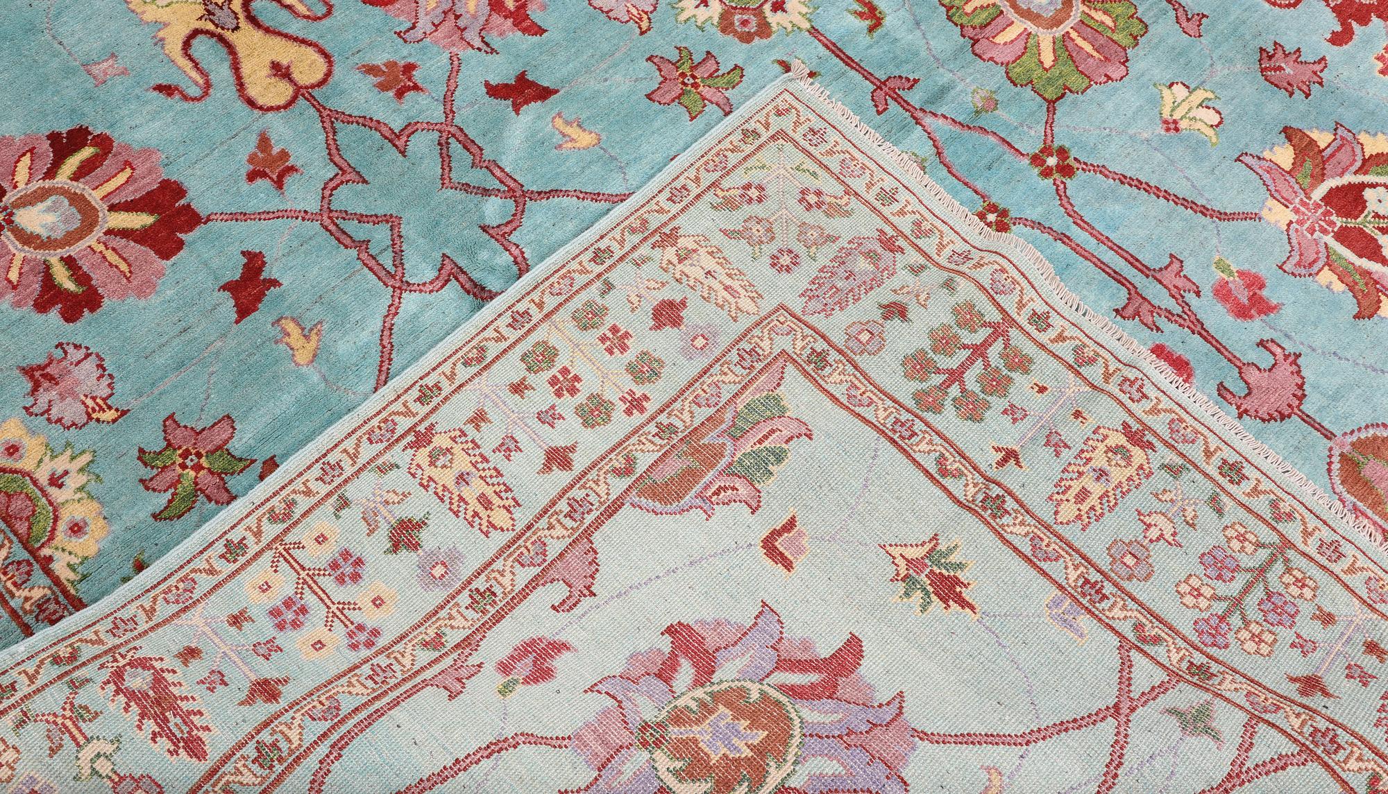A carpet, Ziegler design, approx. 356 x 265 cm.