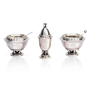 433. Georg Jensen, krydduppsättning, 3 delar, silver, Köpenhamn 1915-1927.