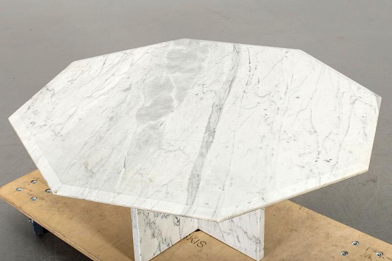 A MARBLE SOFA TABLE.