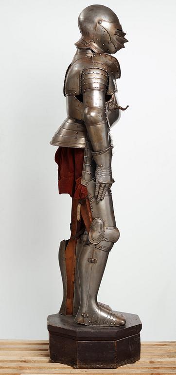 A German metal armour, composite, mid 1500's and later.