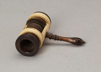 MIKROSKOP, s.k Wilson screw barrel microscope, England, 1700-tal.