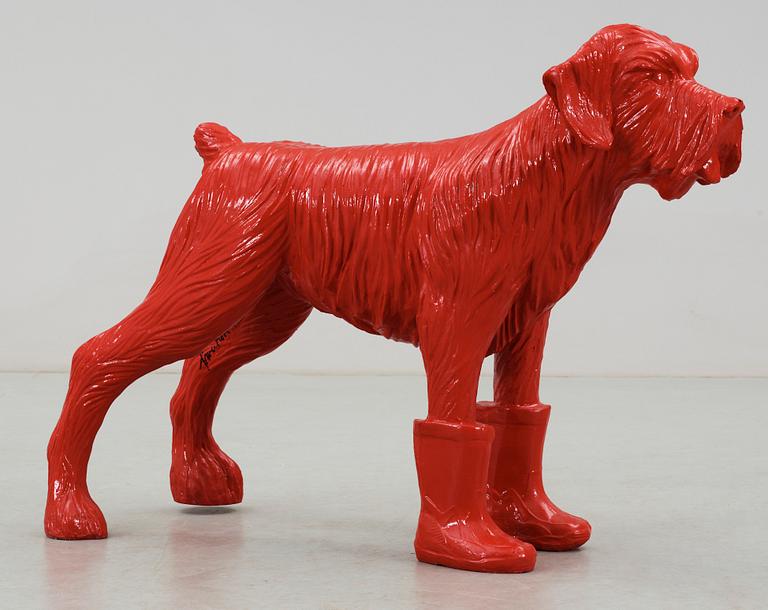 WILLIAM SWEETLOVE, "Cloned red dog with plastic boots", sign o numr 93/100, 2006.