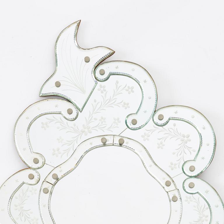 Spegel, venetiansk typ, Italien, 1900-talets mitt.