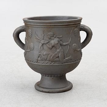 Ivar Johnsson, Garden urn, "Diana urn", Näfveqvarn Works, 1920s.