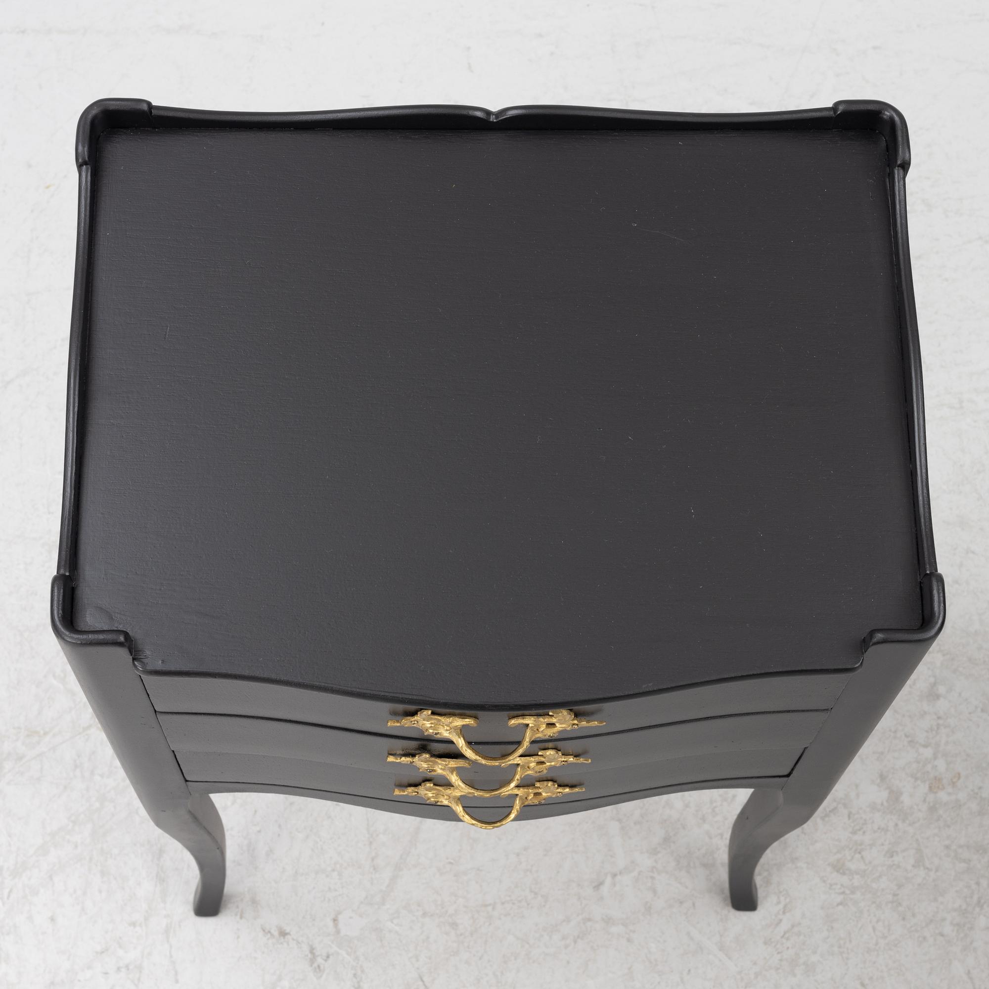A pair of Bedside tables, Rococo style, 20th century.