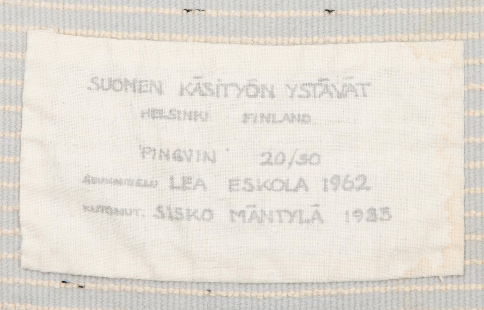 LEA ESKOLA, A Finnish long pile Ryijy Rug, Friends of Finnish Handicraft. Circa 170x117 cm.