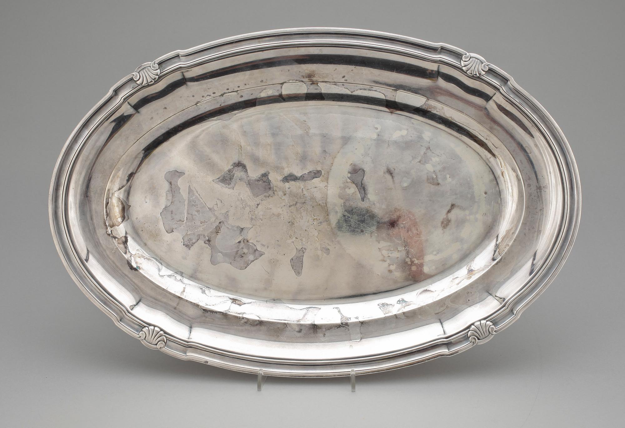 FAT, silver. Frankrike 1900-tal. Vikt ca 1330 gr.