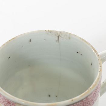 Koppar, åtta stycken, porslin. Qingdynastin, 1700-tal.