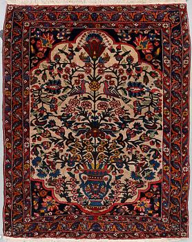 MATTA, semiantik, Bakthiari, figural. Ca 205x160 cm.