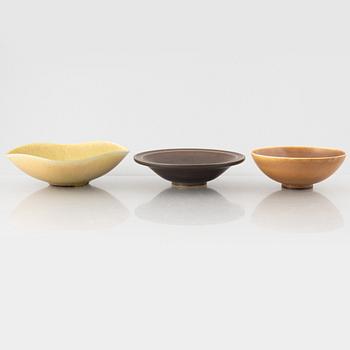 Berndt Friberg, skålar, 3 st, Gustavsbergs Studio 1955, 1965 och 1974.