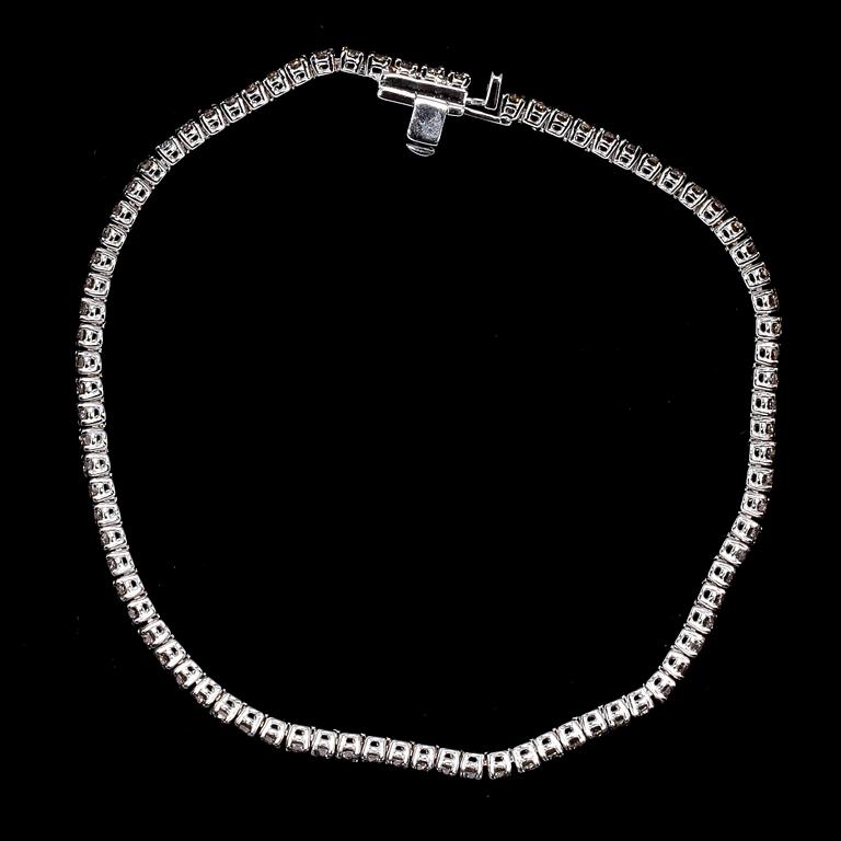 ARMBAND, cognacsfärgade briljantslipade diamanter, tot. 3.07 ct.