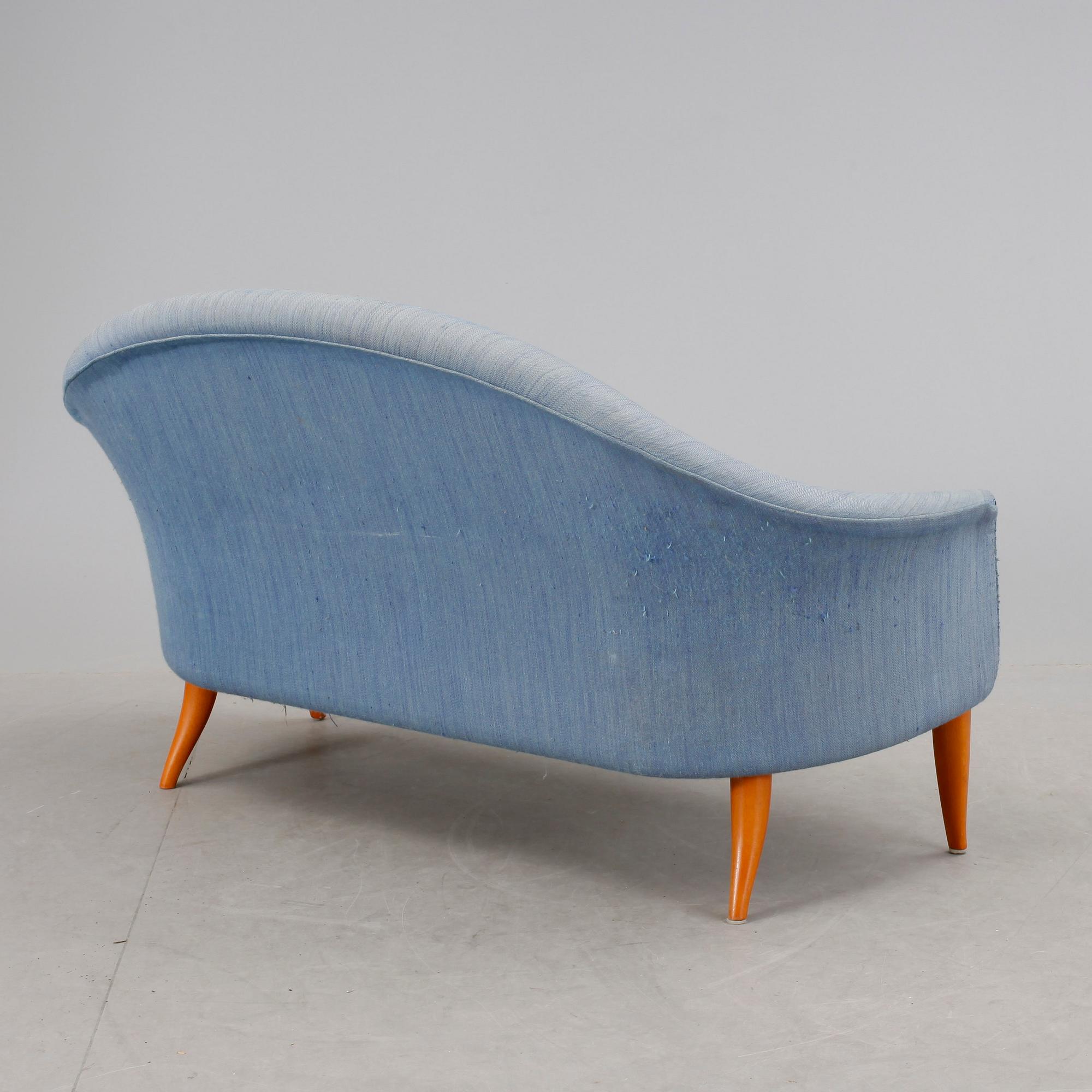 SOFFA, "Lilla Paradiset",  Kerstin Hörlin-Holmqvist. Nk:s verkstäder i Nyköping, formgiven 1958.