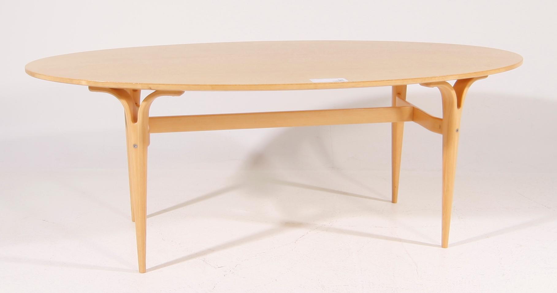 SOFFBORD. Design Bruno Mathsson och Piet Hein. Etikettmärkt Made in Värnamo.