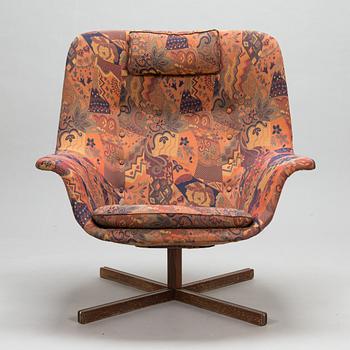 Carl Gustaf Hiort af Ornäs, A 1960s 'Caravelle' armchair for Puunveisto Oy - Wood work Ltd.