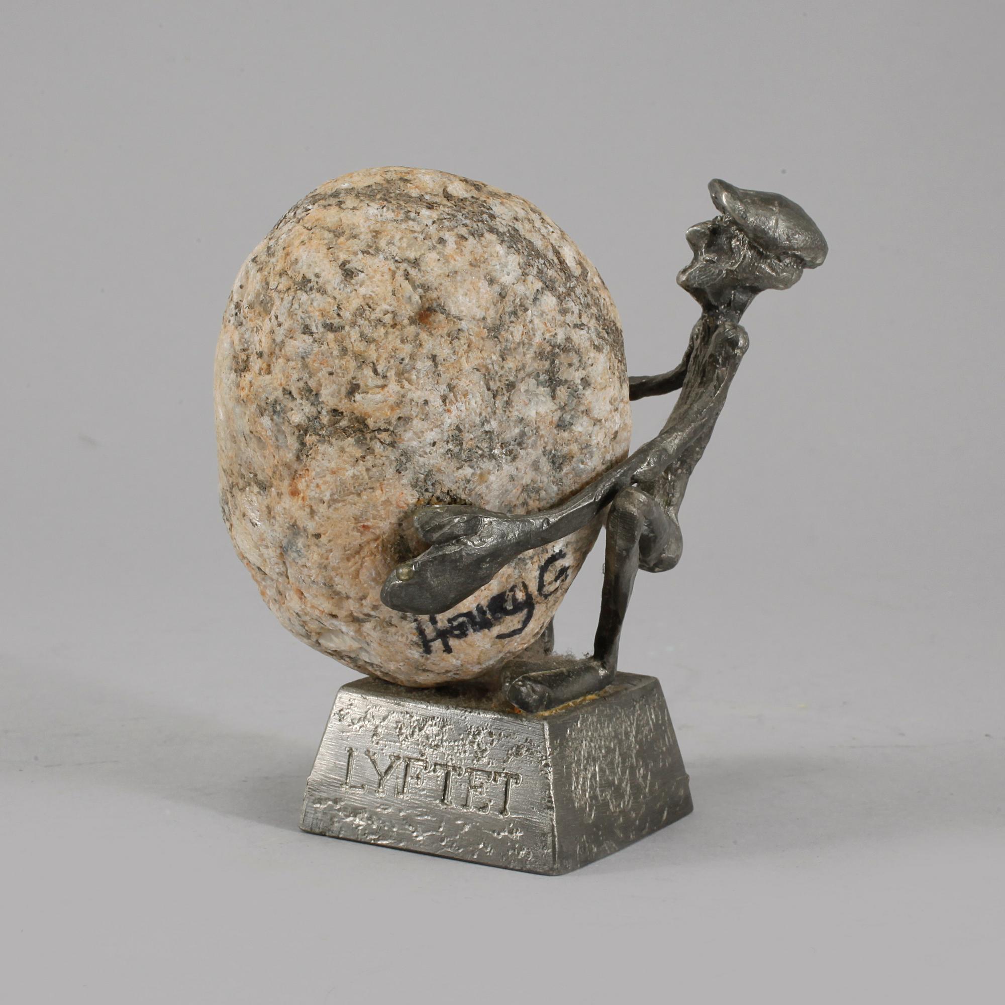 HENRY GUSTAFSSON, skulptur, tenn och sten, "Lyftet", signerad.