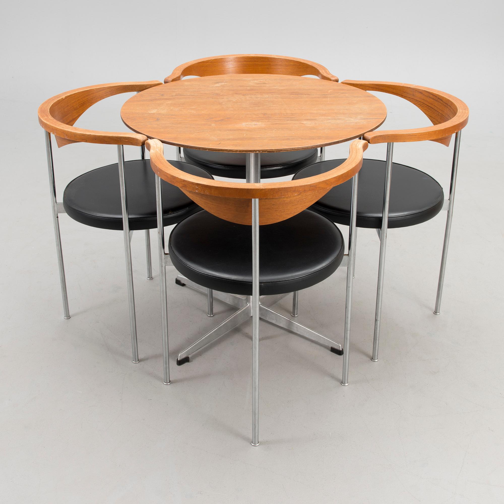 FREDRICK SIECK, table and chairs 1163 for Fritz Hansen, Denmark 1960s/1970s.