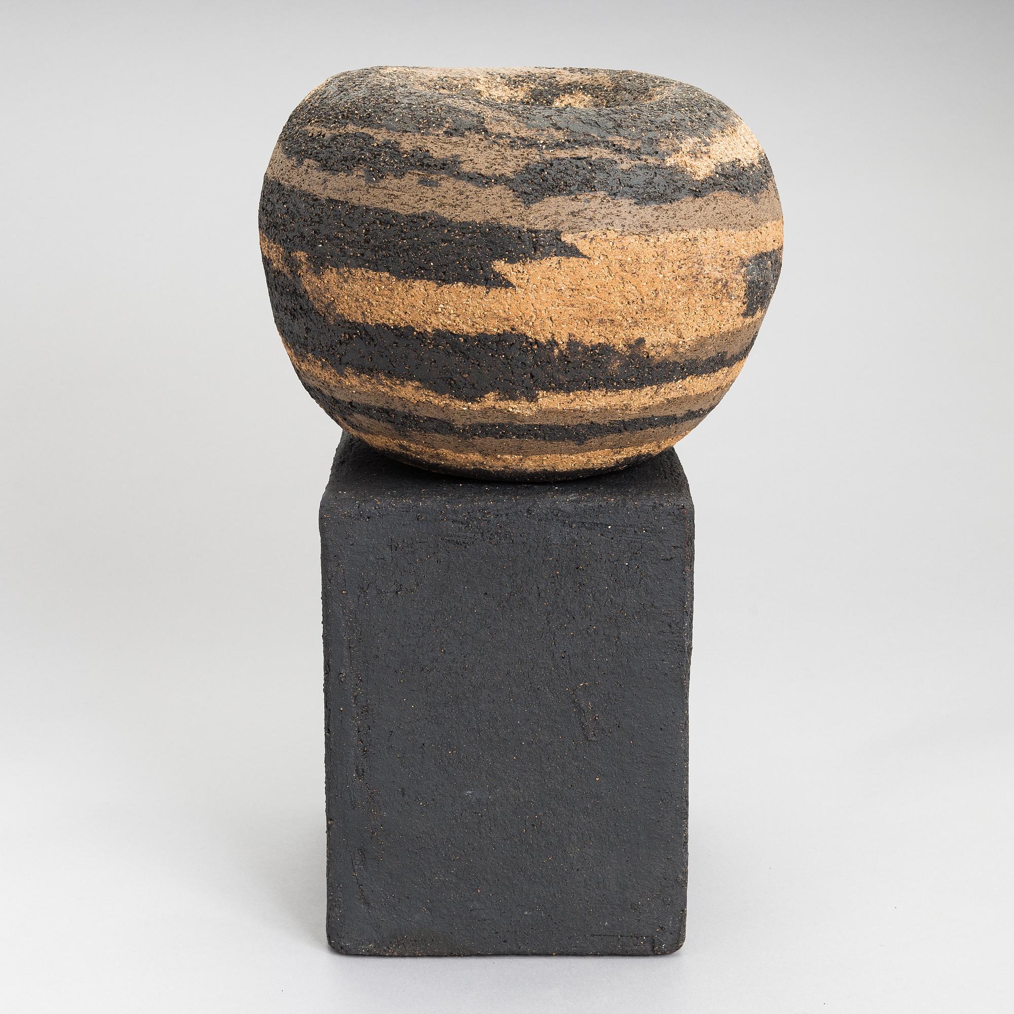 Anna Hackman, skulptur, "Jupiter", signerad AH -08.