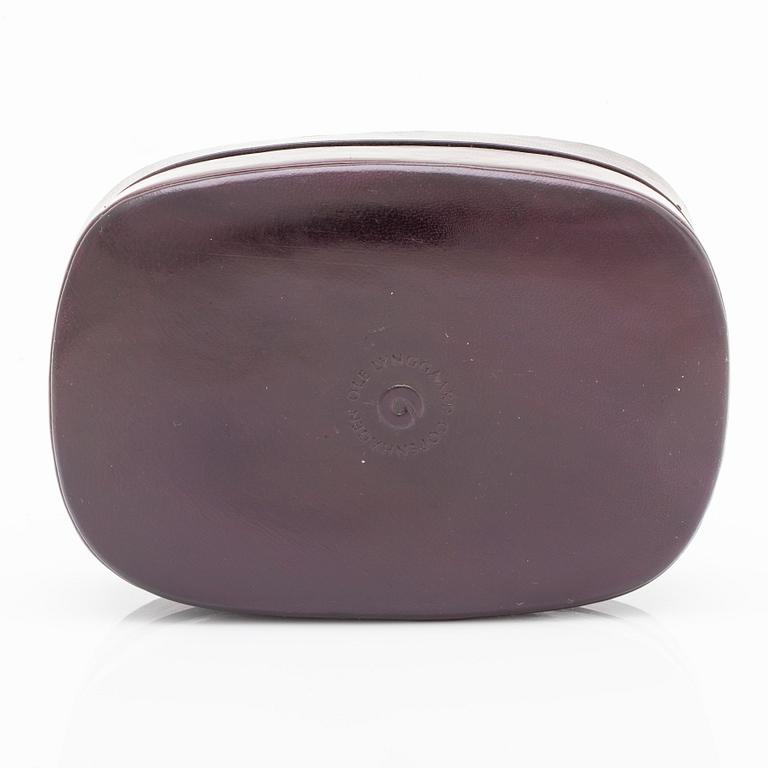 Ole Lynggaard, necklace faceted onyxbeads and clasp 18K gold, dustbag and original case.