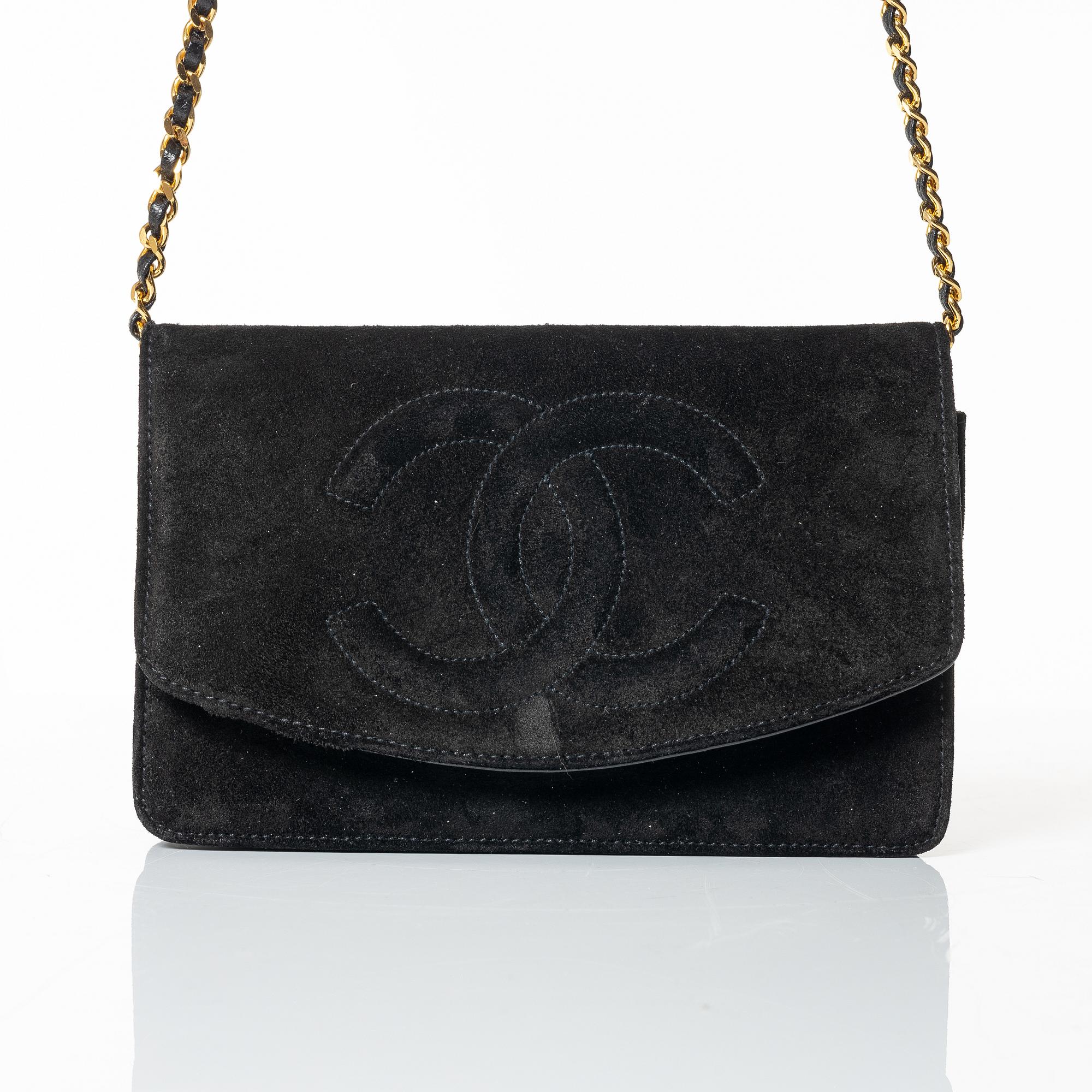 Chanel, A black suede vintage purse / wallet on chain.