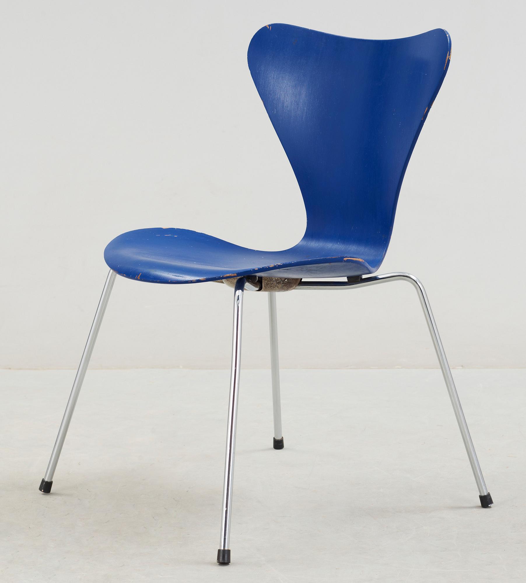 STOL, "Sjuan", Arne Jacobsen, Fritz Hansen, formgiven 1955.