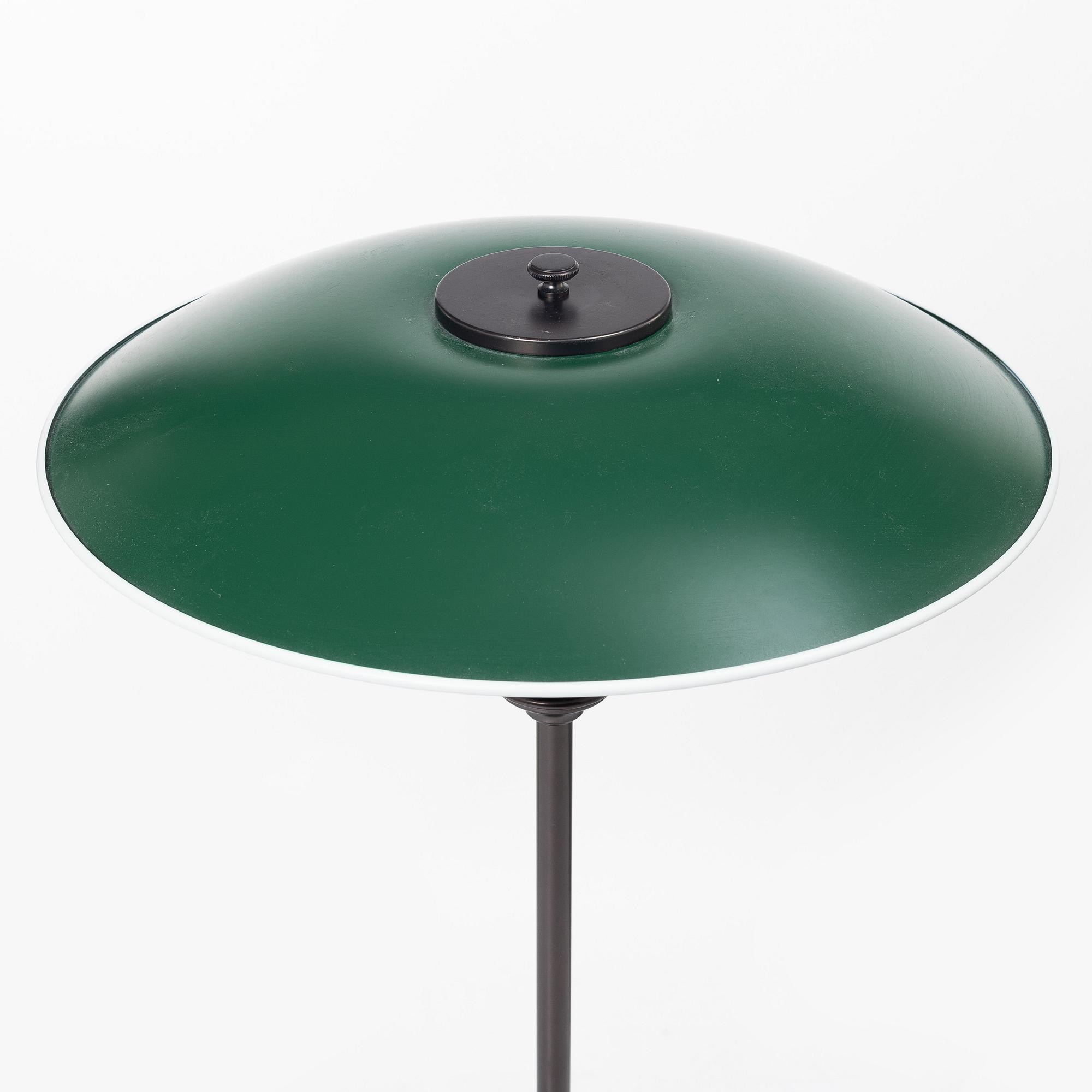 Poul Henningsen, A model 'PH 3 1/2-2/12' table lamp, Louis Poulsen, Denmark.