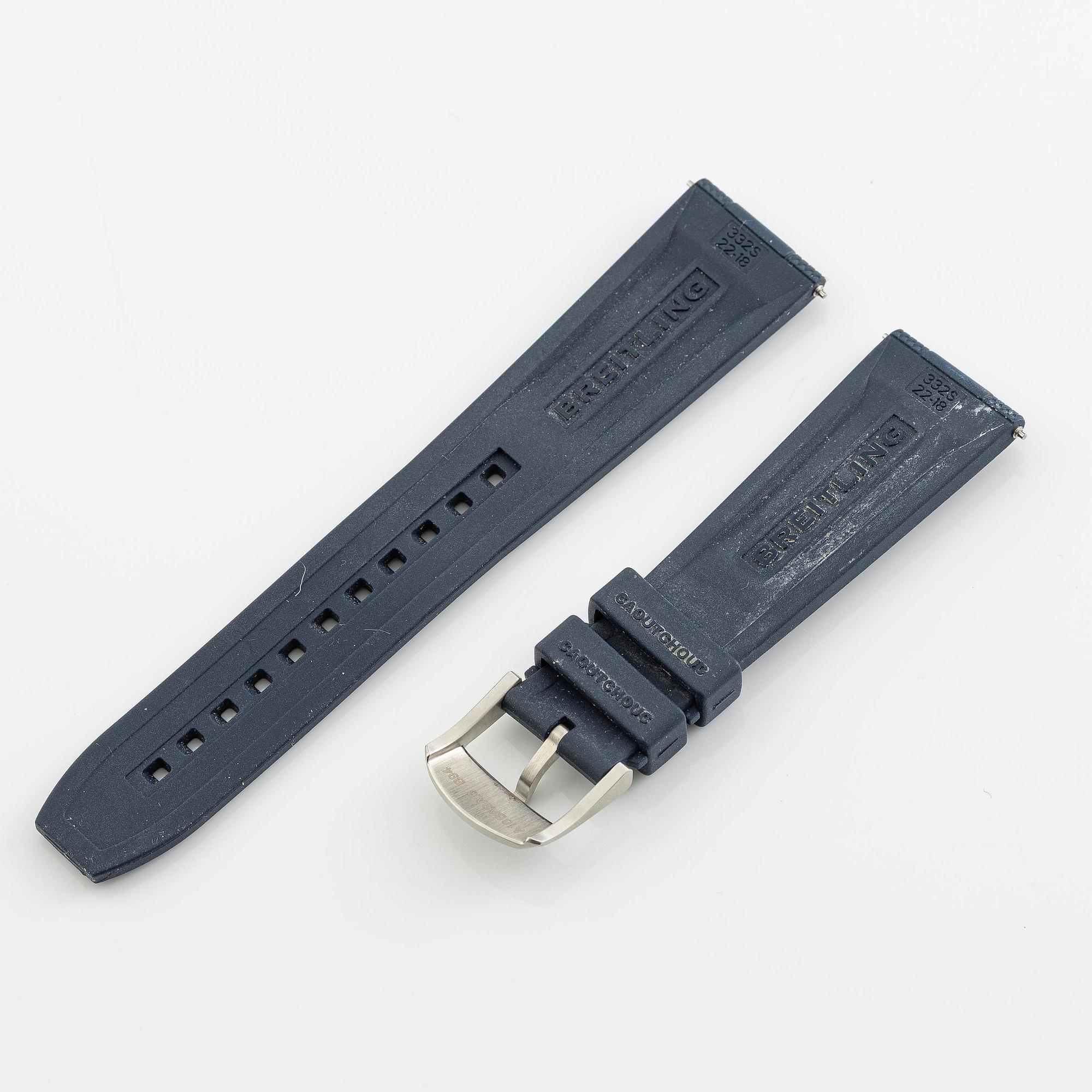 Breitling, Avenger, Chronograph 45, ca 2024.