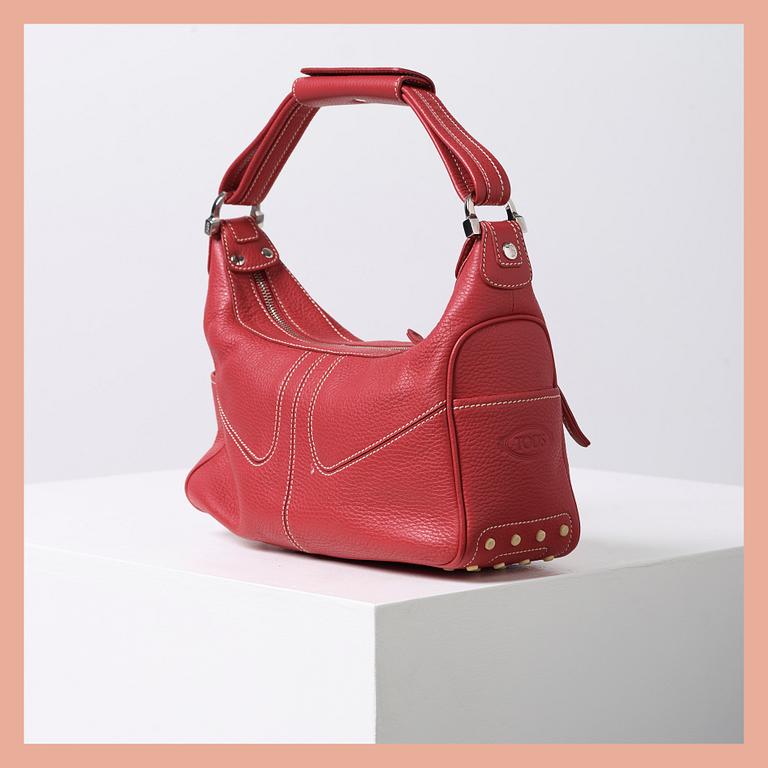 VÄSKA, Tod's.