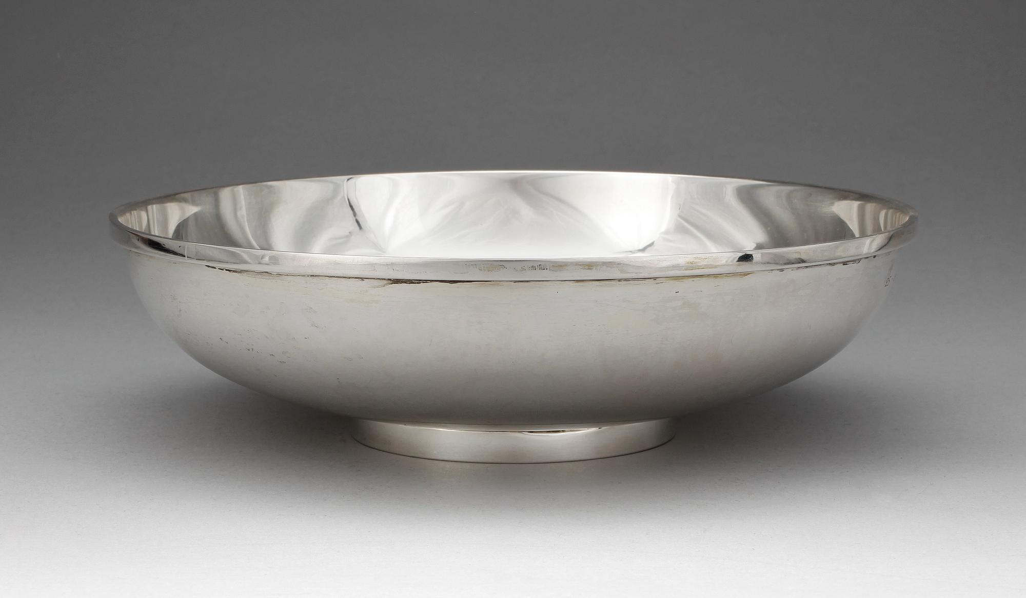 SKÅLFAT, silver, 830. 1930-tal. Vikt ca 700 gram.