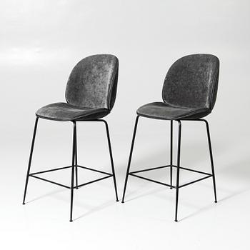 GamFratesi, barstolar, ett par, "Bettle", Gubi, modern tillverkning.