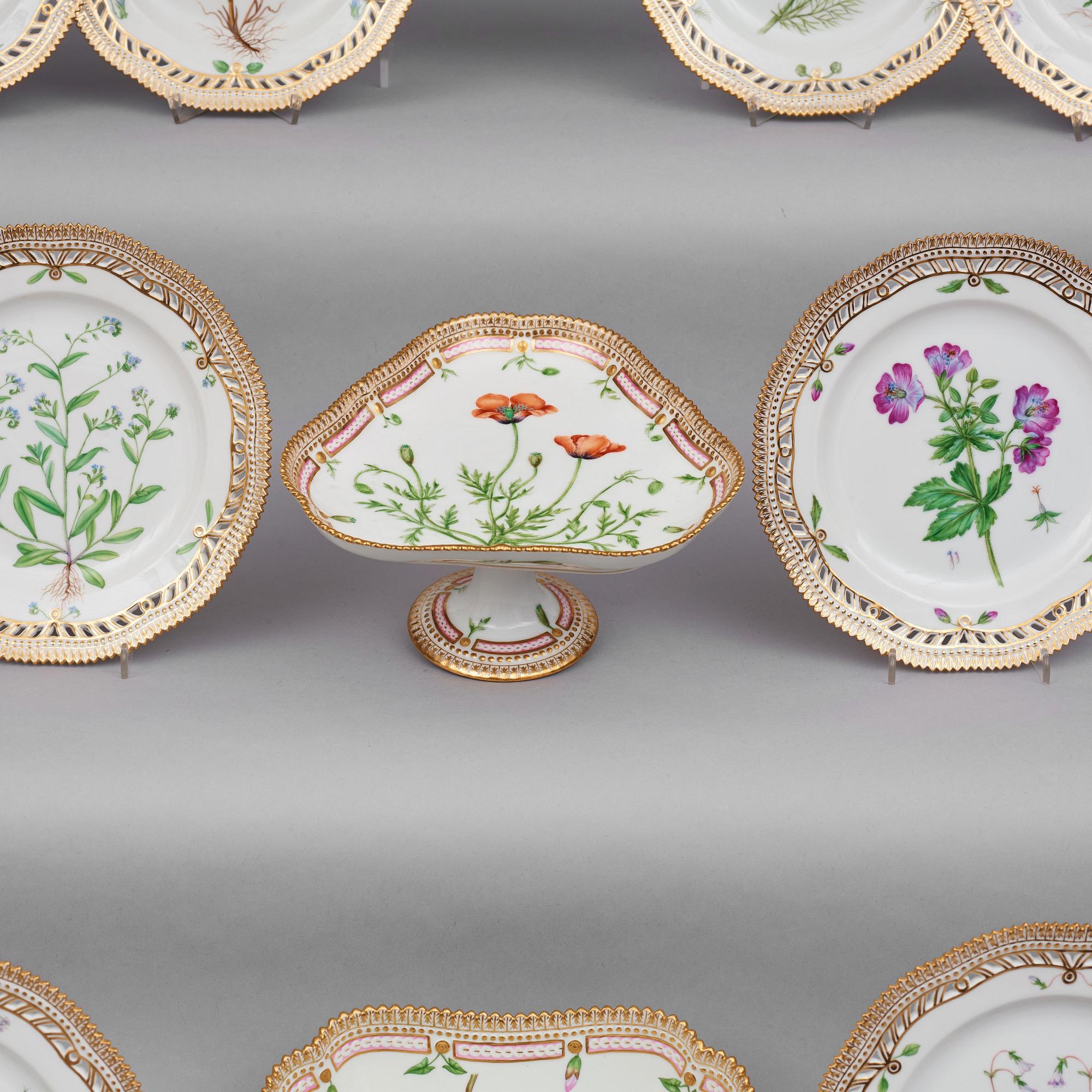A part Royal Copenhagen 'Flora Danica' dessert service, Denmark, 20th Century. (15 pieces).