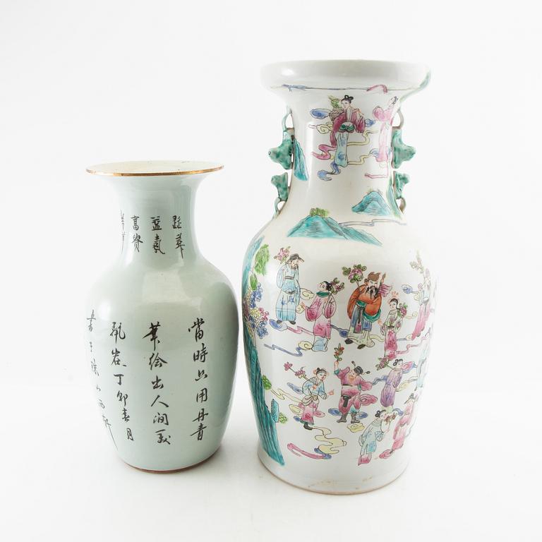 Vases 2 pcs China 20th century porcelain.