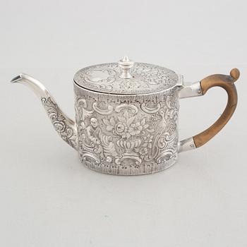 A silver teapot, mark of Charles Aldrige & Henry Green, London 1778.