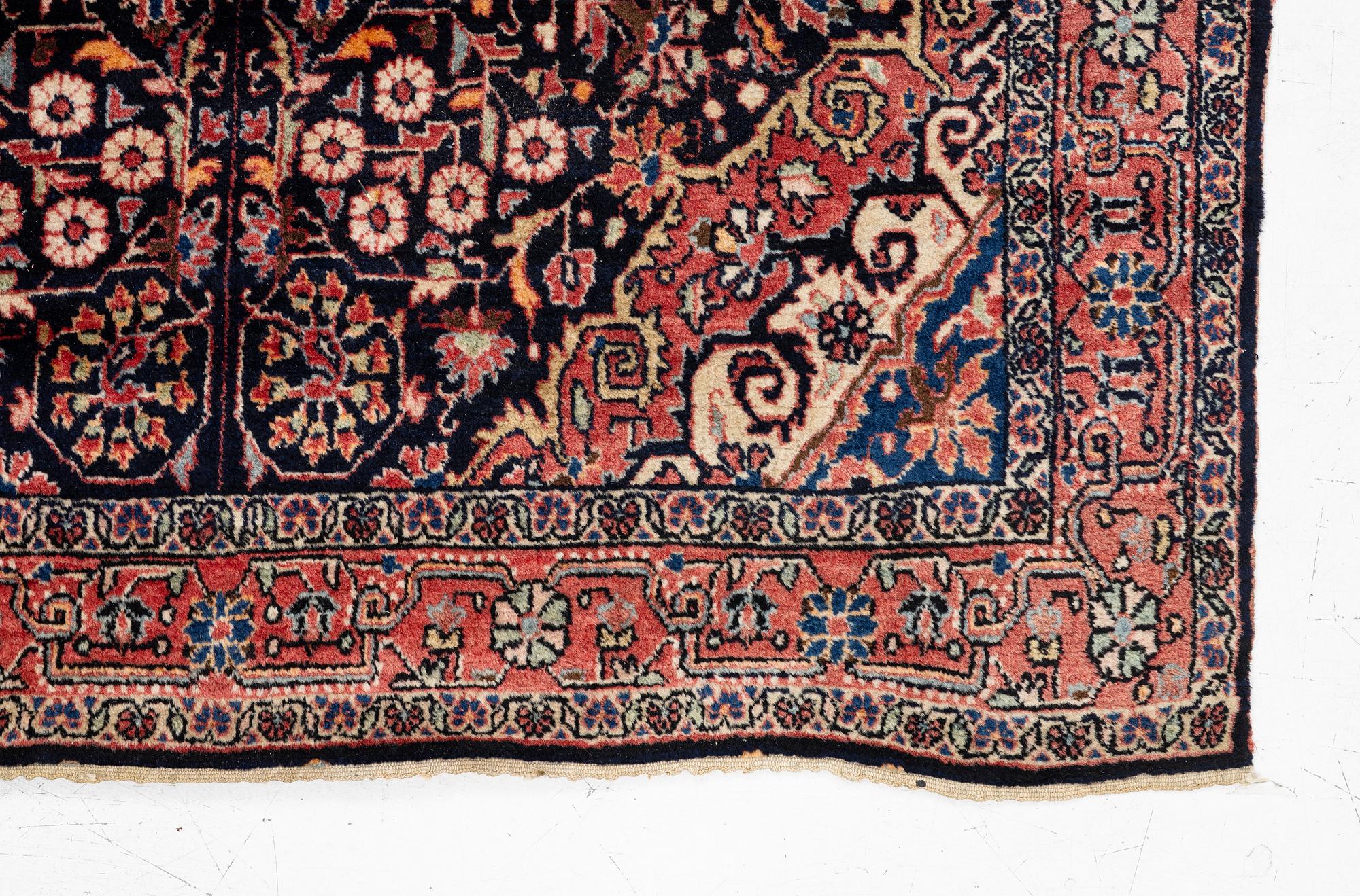 Matta, Saruk, ca 220 x 135 cm.