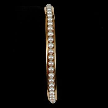 PÄRLCOLLIER SAMT ARMRING, pärlor resp guld 18K, Alton, 1963. Armbandets vikt ca 13 gram.