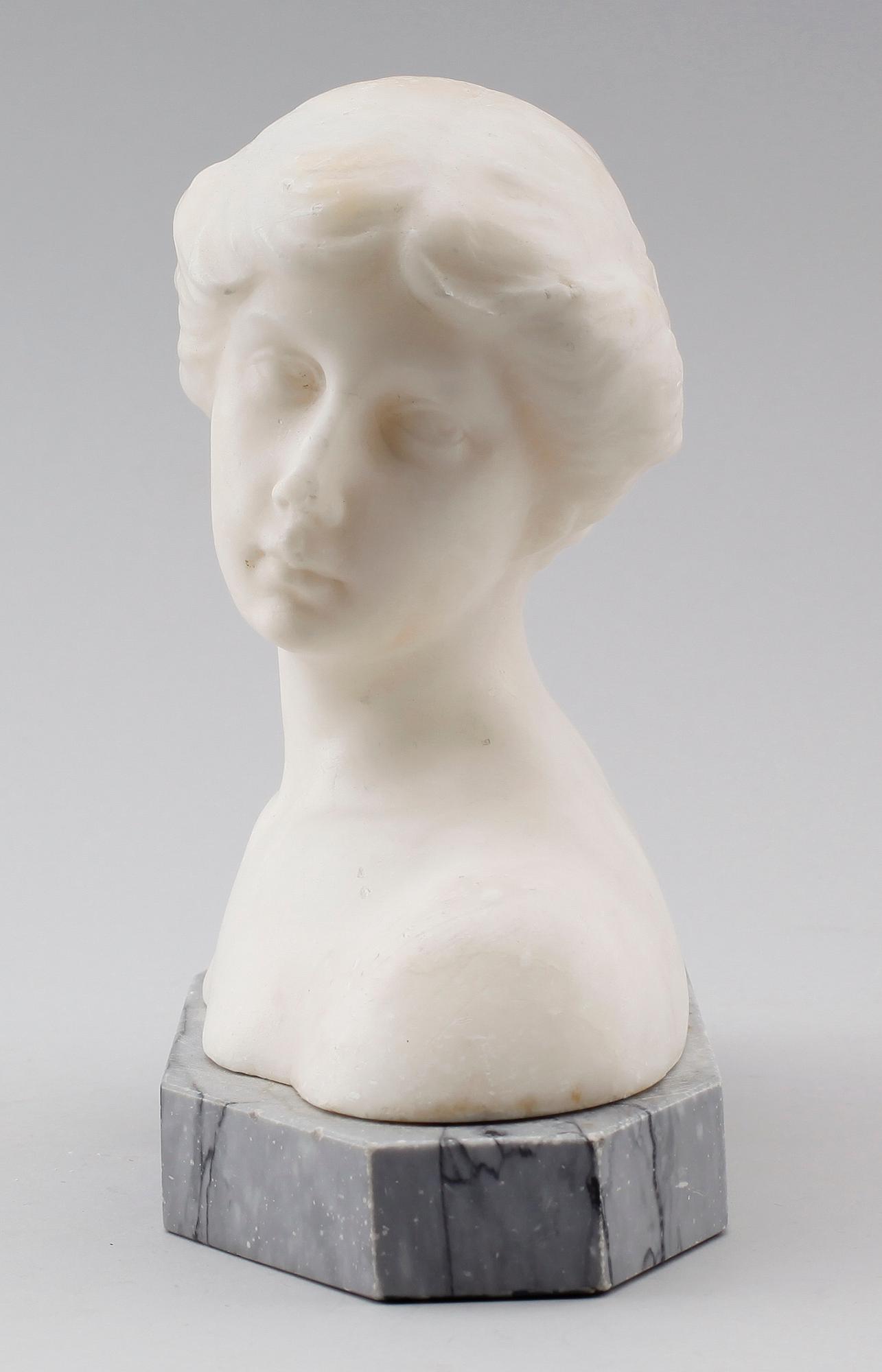 SKULPTUR, alabaster, 1900-talets första hälft.