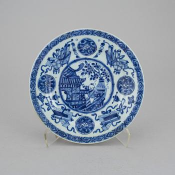 TALLRIK, porslin, Qingdynastin, Kangxi (1662-1722).