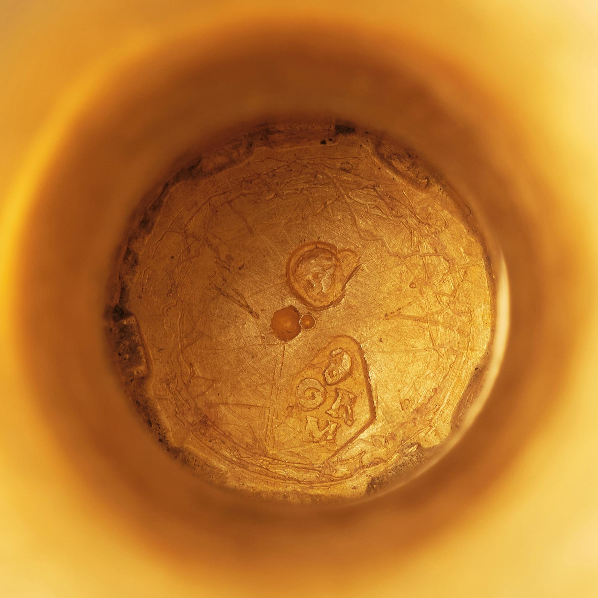 Paradkopp med fat, "The Demidoff cup", guld och emalj, Gabriel-Raoul Morel, Paris, daterad 1824.