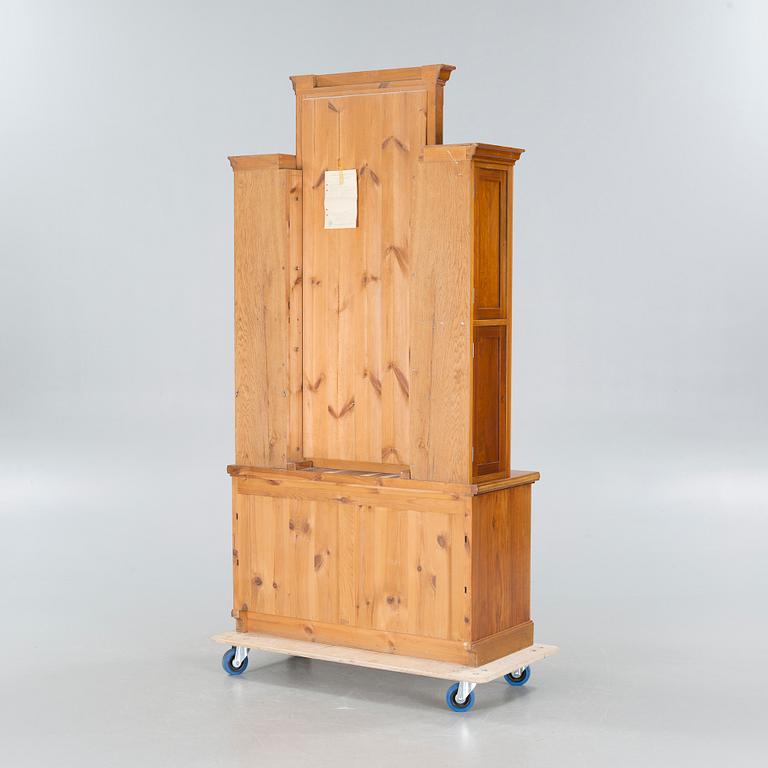 CARL CHRISTIAN CHRISTENSEN, possible, a chest of drawers with mirror, first quarter of the 20th century.