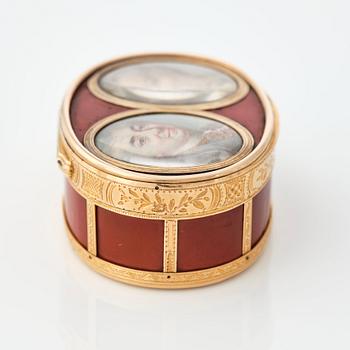 A French 18th century gold and red lacquer box, marked in Paris 1777-1778.