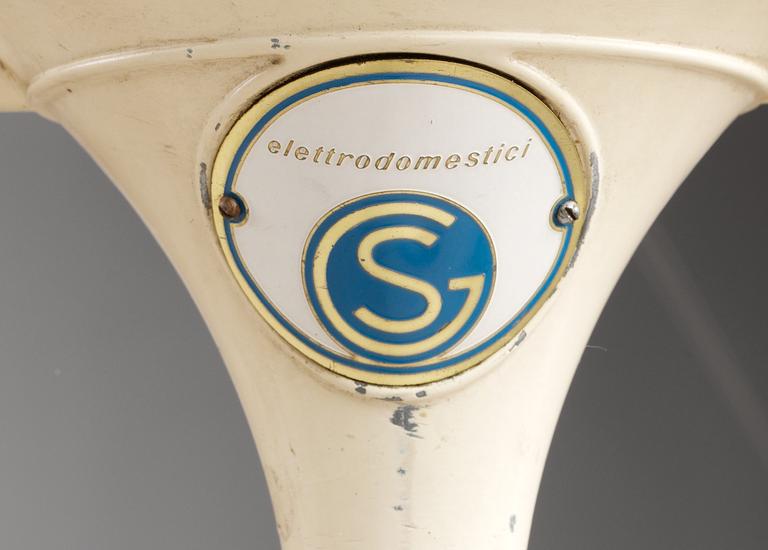 An Italian 1950s fan, marked "Zodiaco San Giorgio".