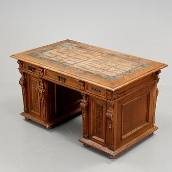 SKRIVBORD, nyrenässans, 1800-talets slut.