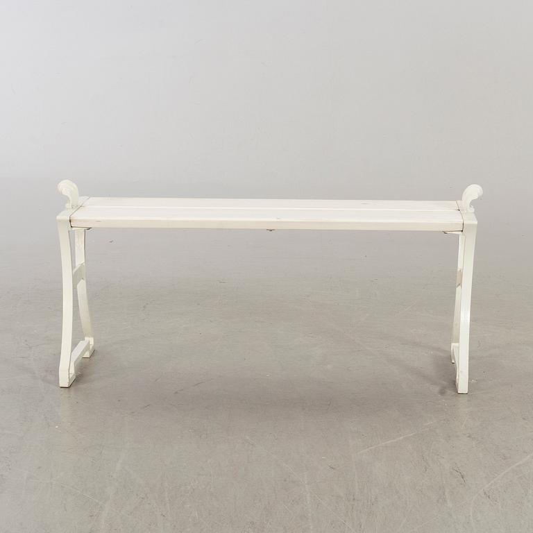 FOLKE BENSOW bänk "Sneckan", Byarum 2000-tal.