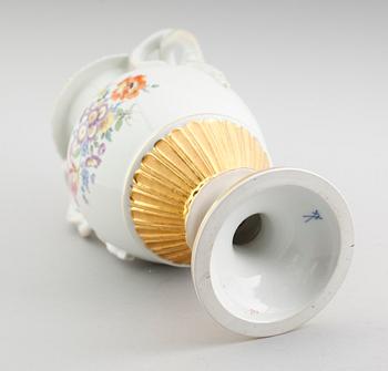 VAS, porslin, Meissen, 1900-talets första hälft.