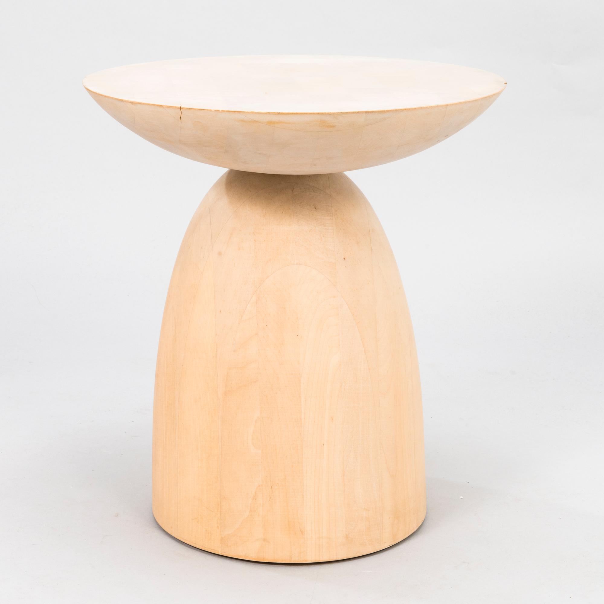 EERO AARNIO, A 'Parabel table', Adelta.