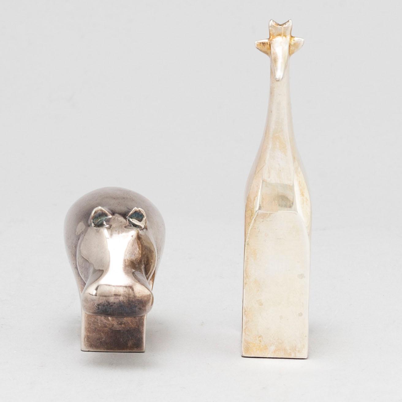 GUNNAR CYRÉN, figuriner, 2 st. Silverpläterad zink. Dansk Designs, Japan.