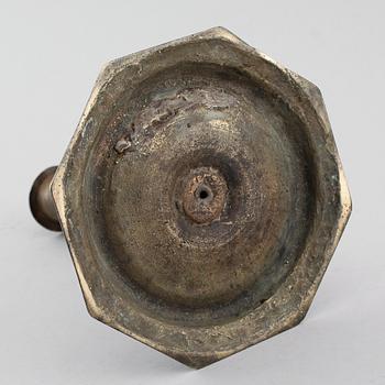 LJUSSTAKE, mässing, 1600-tal.