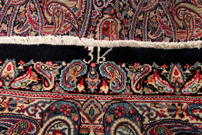 Carpet, Kirman Lavar, approx. 475 x 342 cm.